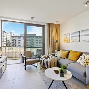 Appartement Huswell - With Natural Swimming Pool, Middelkerke